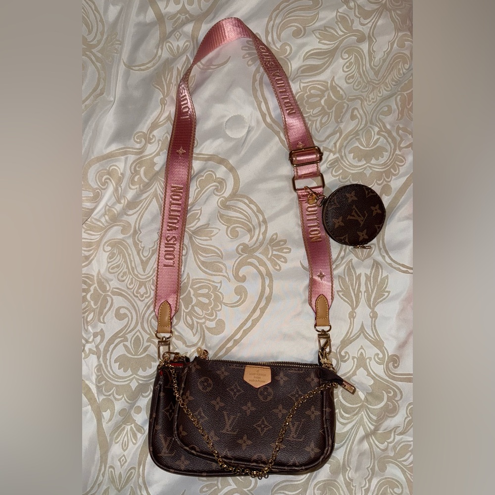 Crossbody with Pink Strap